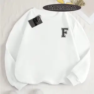 Biskilet Yaka Sweatshirt Beyaz F HARFİ İSME Özel Tasarım