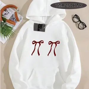 Biskilet Yaka Sweatshirt Beyaz Kurdela Özel Tasarım