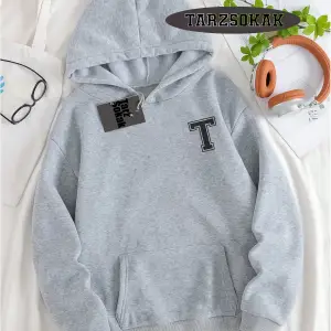 Biskilet Yaka Sweatshirt Beyaz T HARFİ İSME Özel Tasarım