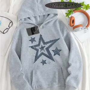 Biskilet Yaka Sweatshirt Beyaz YILDIZ DESENLİ Özel Tasarım