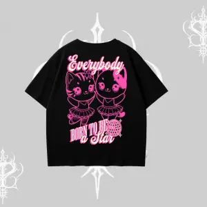 Born to Be a Star Yazılı Sevimli Kedi Arka Baskılı Oversize Tshirt