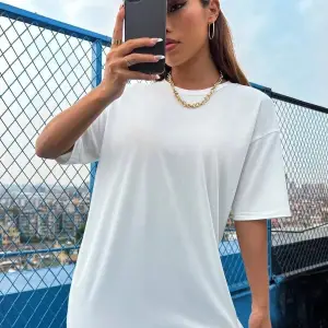 Brooklyn Slogan Baskılı Gazete Desenli Oversize