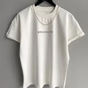 Brooklyn Unisex Büyük Boy