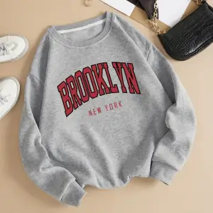 Brooklyn Yeni Çalışma Baskılı Kapüşonlular Kadın Pamuk Renkli Giysiler Temel Trend Kapşonlu Ü