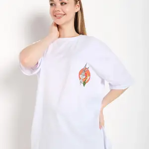 Bugs Bunny Baskılı Beyaz Oversize Tshırt