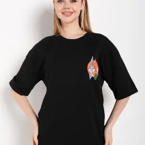 Bugs Bunny Baskılı Beyaz Oversize Tshırt