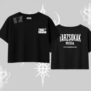 Cafe - Butik - Galeri vb işyerlerine  KADIN CROP T-shirt