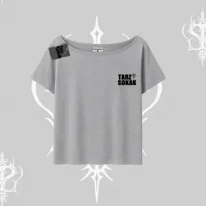 Cafe - Butik - Galeri vb işyerlerine  Kadın KAYIK YAKA T-shirt