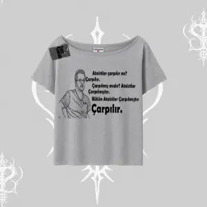 Çarpılır mı? Çarpılmıştır. Kayık Yaka Tshirt