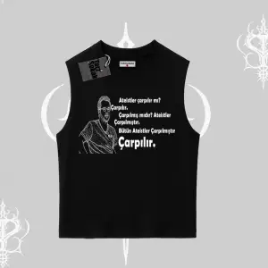 Çarpılır mı? Çarpılmıştır. Kolsuz Tshirt