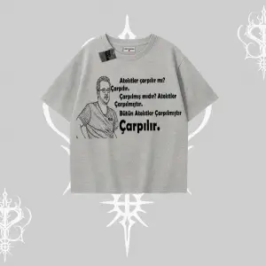 Çarpılır mı? Çarpılmıştır. Oversize Tshirt