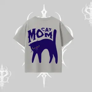 Cat Mom Yazılı Minimal Kedi Arka Baskılı Oversize Tshirt