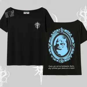 Çerçeveli Kedi Baskılı Kayık Yaka Tshirt