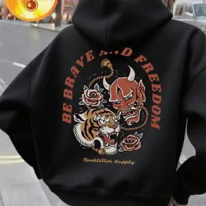 Cesur Olun ve Özgür Olun Baskılı Kapüşonlu Üstler Kadınlar İçin Kışlık Polar Sıcak Kazaklar T