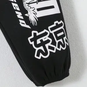 Chinese Dragon & Letter Graphic Eşofman Altı