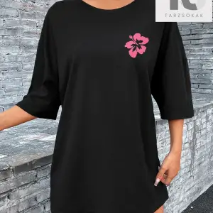 Çiçek Ve Harf Grafik Düşük Omuz Oversize Tişört