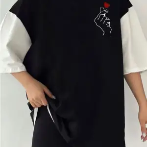 Çift Renk PEKİ KALP Baskılı Unisex Tshirt