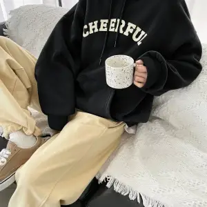 Coke serisi Dazy-Less Letter Graphic Kangaroo Pocket Drawstring Hoodie