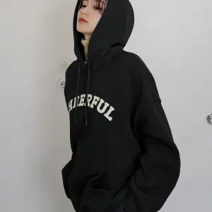 Coke serisi Dazy-Less Letter Graphic Kangaroo Pocket Drawstring Hoodie