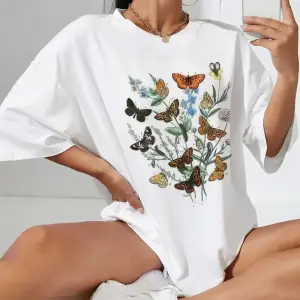 Çoklu Kelebek Baskılı Beyaz