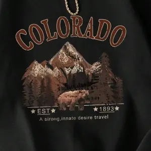 Colorado Baskılı Üç İplik Unisex Oversize Sweatshirt Siyah