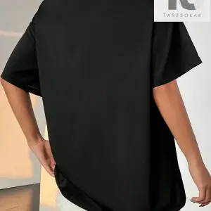 Coolane Figürlü ve Sloganlı Grafik Düşük Omuzlu Tişört