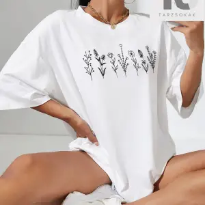 Coolane Kafatası Desenli Yuvarlak Yaka Sloganlı Kadın Tişört