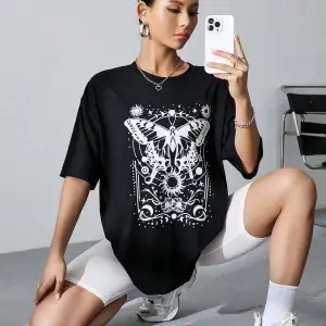 Coolane Kelebek Desenli Baskılı T-shirt