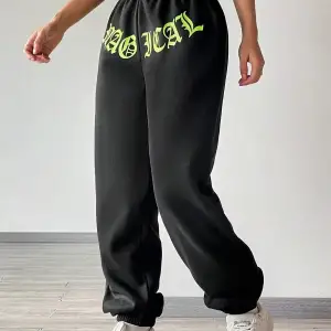 Coolane Letter Graphic Elastic Waist 4 Mevsim Eşofman