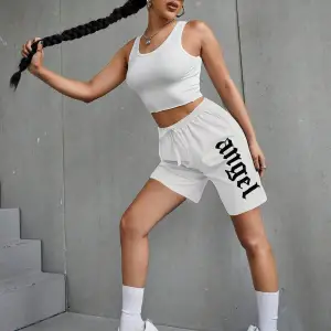 Coolane Letter Graphic Knot Front Track Şort