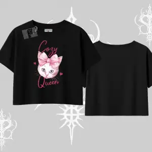 Cozy Queen Kedi Baskılı Oversize Crop Tshirt