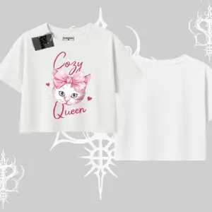 Cozy Queen Kedi Baskılı Oversize Crop Tshirt