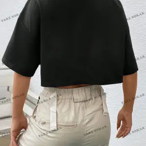 Crop CKOD-232913 Katı Düşük Omuz Kısa