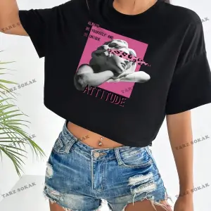 Crop CKOD-232913 Şekil ve Harf Grafik Düşük Omuz Kısa