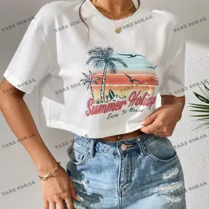 Crop CKOD-232913 Tropikal ve Harf Grafikli Düşük Omuz