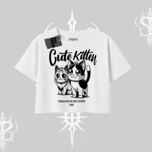 Cute Kitten Yazılı Sevimli Kedi Baskılı Oversize Crop Tshirt