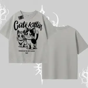 Cute Kitten Yazılı Sevimli Kedi Baskılı Oversize Tshirt