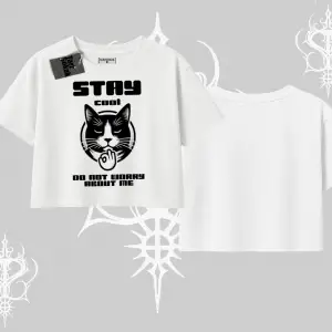 Cuteness Overload Kedi Baskılı Kayık Yaka Tshirt