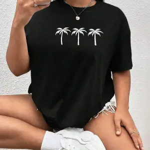 Damla Omuz Yazılı Nakışlı Üst