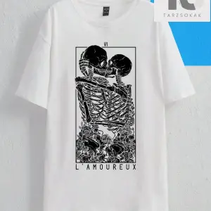 Deniart İskelet ve Harf Grafikli Düşük Omuzlu Longline Tişört