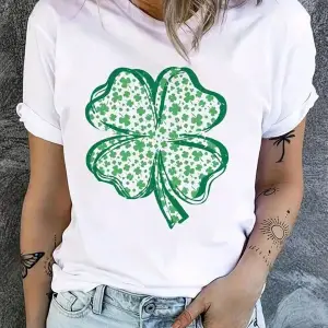 Dört Yapraklı Yonca Baskılı Oversize Kadın T-Shirt