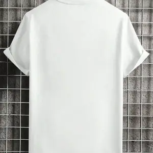 Dört Yapraklı Yonca Baskılı Oversize Kadın T-Shirt