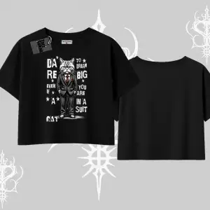 Dream Big Yazılı Takım Elbiseli Kedi Baskılı Oversize Crop Tshirt