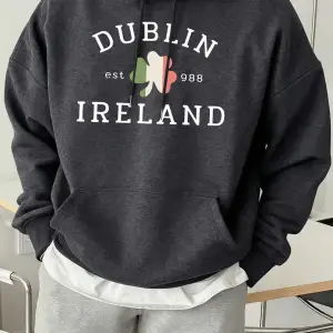 Dublin İrlanda Est 988 Baskılı Günlük Polar Kapüşonlu Üstler Erkek Sokak Giyim Bol Kıyafetler