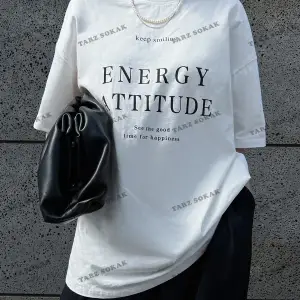 Energy Baskılı Oversize Kalıp Unisex T-shirt