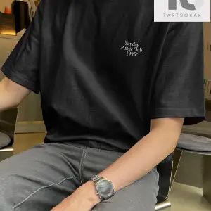 Erkek Ayı ve Mektup Grafikli Tişört