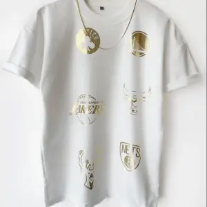 Erkek Beyaz Basketbol Tasarım Baskılı Oversize Bisiklet Yaka T-shirt