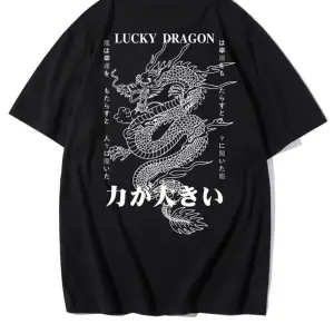 Erkek Beyaz Japon Balığı Sırt Baskılı Oversize Tişört