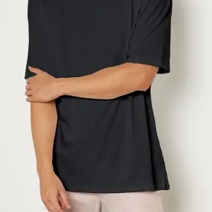 Erkek Beyaz Oversize Basic T-shirt
