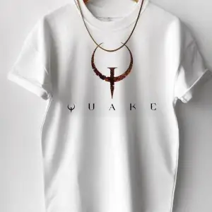 Erkek Beyaz Quake Baskılı Tshirt